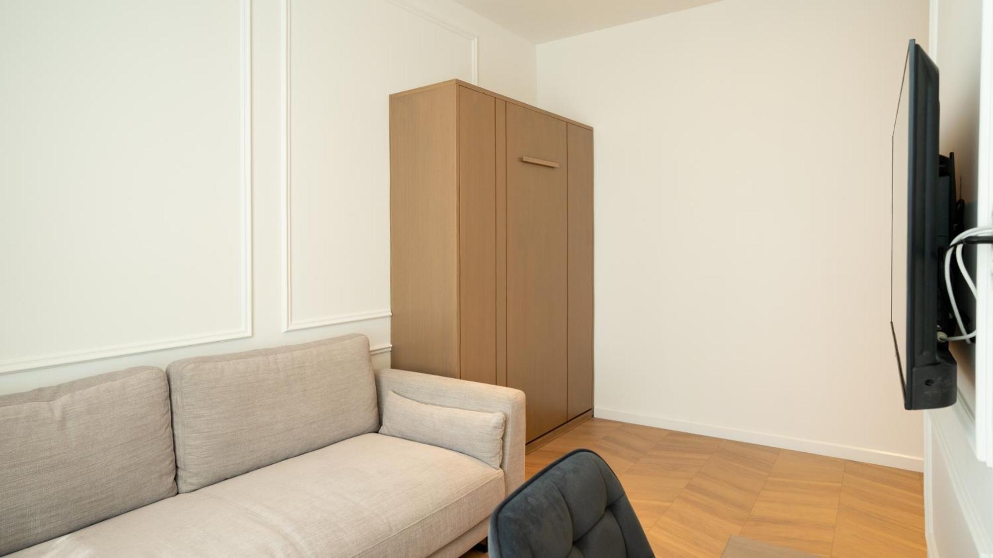 Albani'S Apartment 地拉那 外观 照片