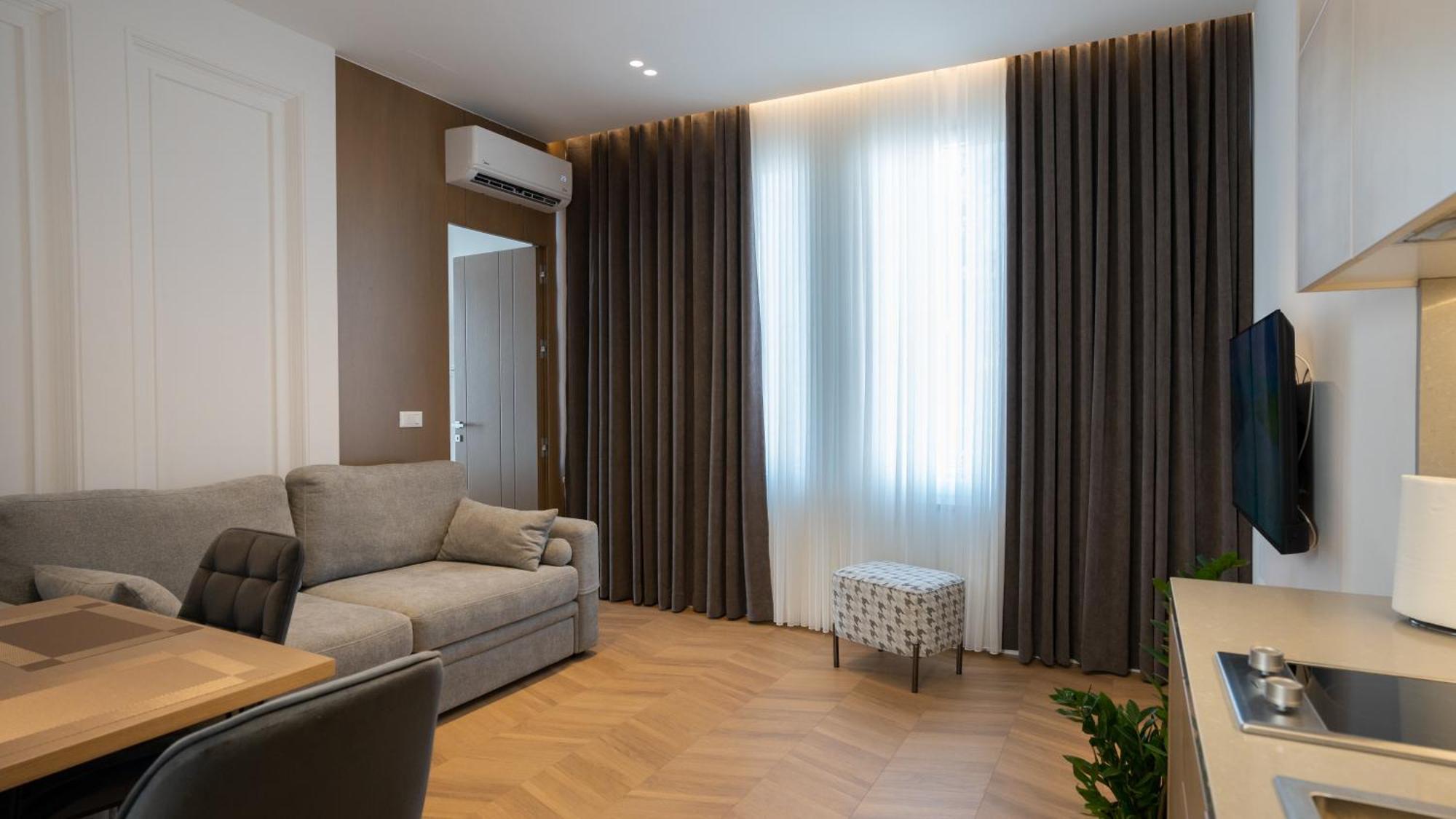 Albani'S Apartment 地拉那 外观 照片